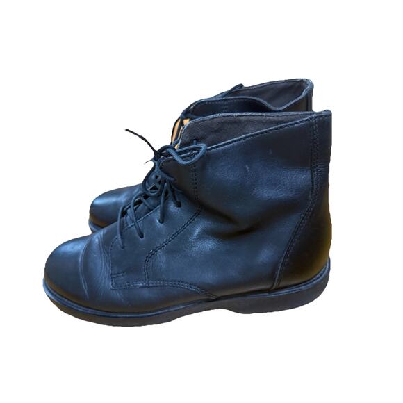LL BEAN Women’s Black Leather Combat Lace Up Boots Size 9 - Picture 2 of 8